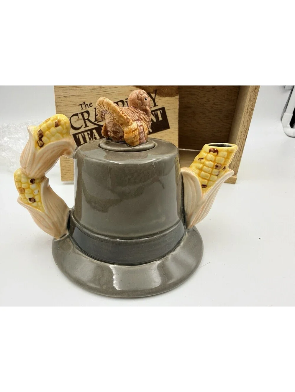 Papel Pilgrim Hat Thanksgiving Mini Teapot We Gather Together 4.5” W Box
